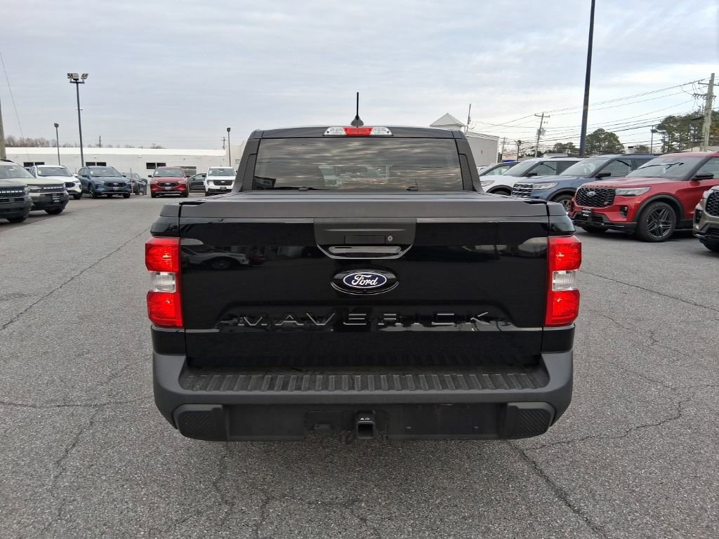 Used 2025 Ford Maverick XL w/ Equipment Group 101A image 6