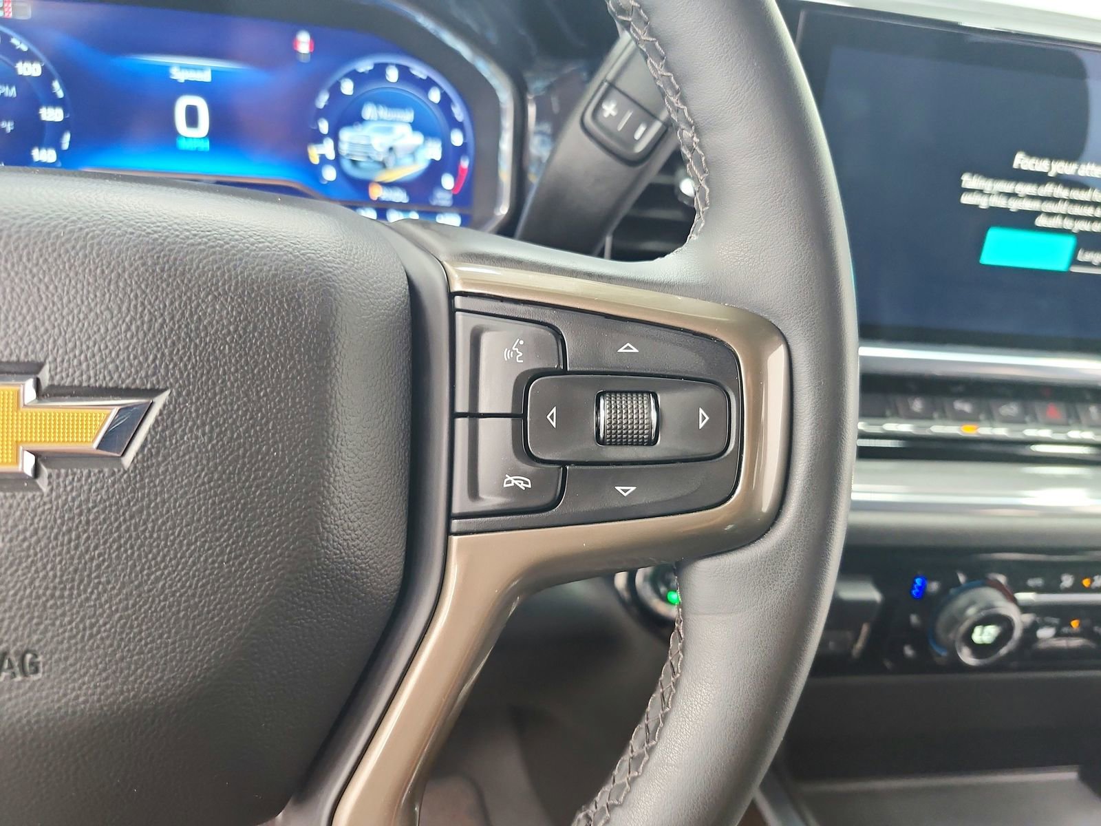 Used 2024 Chevrolet Silverado 2500 High Country w/ Technology Package image 25