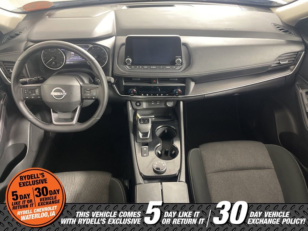 Used 2025 Nissan Rogue SV image 20