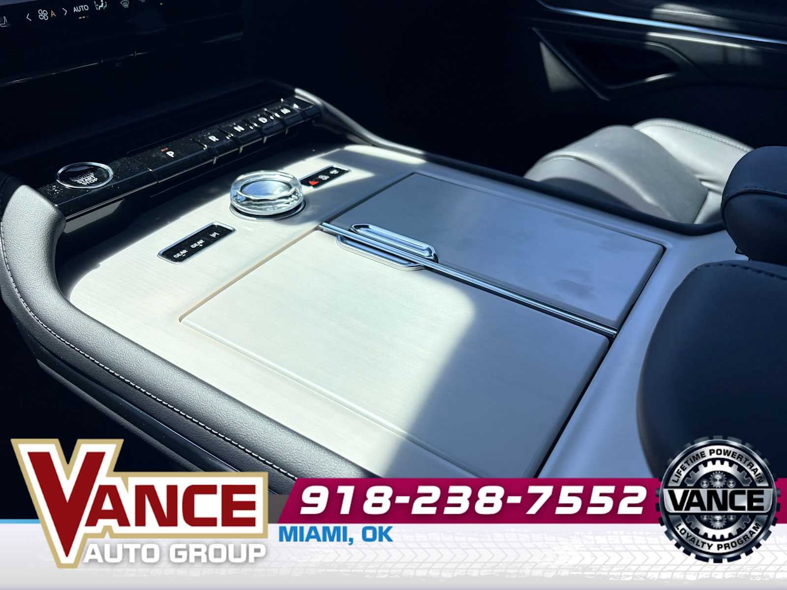 New 2026 Lincoln Navigator L Reserve AWD/4WD image 26