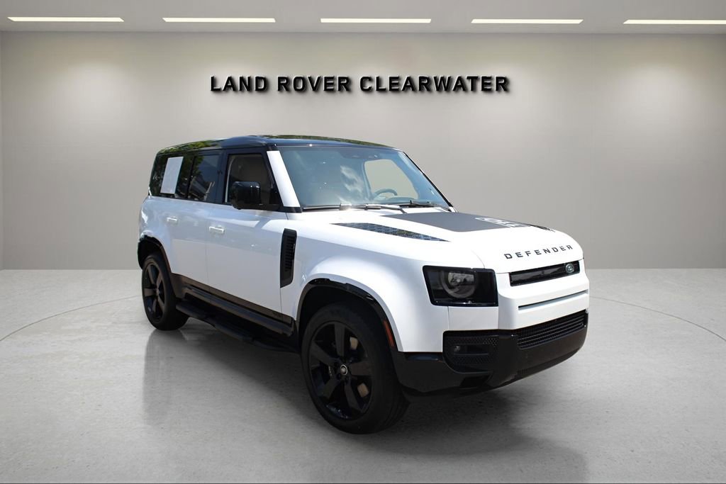 Used 2025 Land Rover Defender 110 V8 image 6
