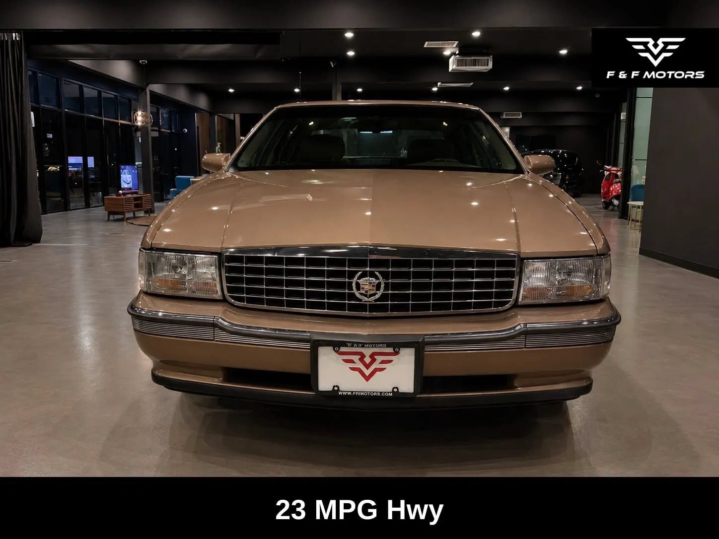Used 1995 Cadillac De Ville Concours FWD image 3
