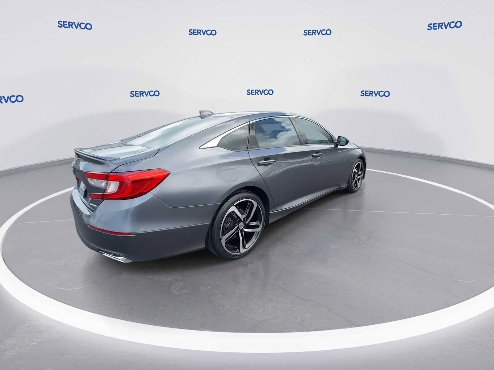 Used 2018 Honda Accord Sport image 8