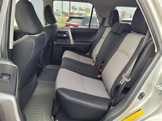 Used 2020 Toyota 4Runner SR5 image 9