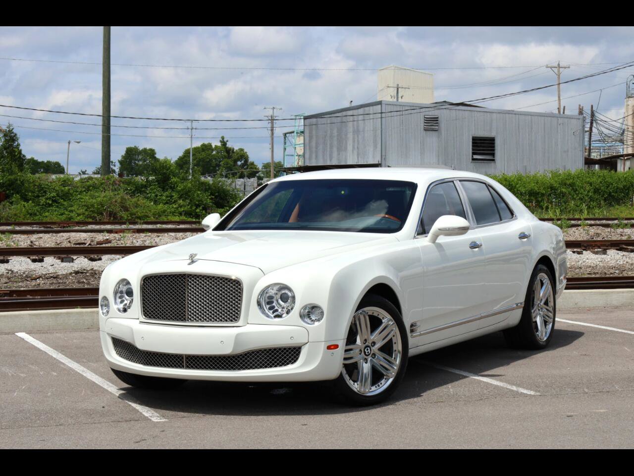 Used 2011 Bentley Mulsanne 4dr Sdn image 1