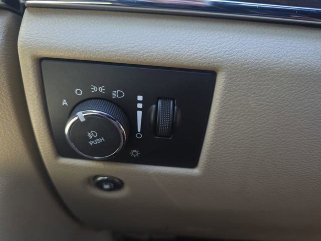 Used 2018 Jeep Grand Cherokee Limited w/ Trailer Tow Group IV image 26