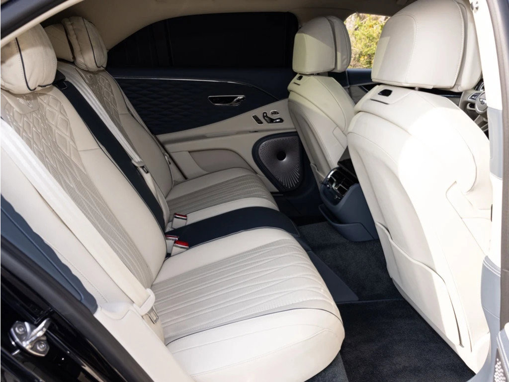 Certified 2022 Bentley Flying Spur W12 image 75