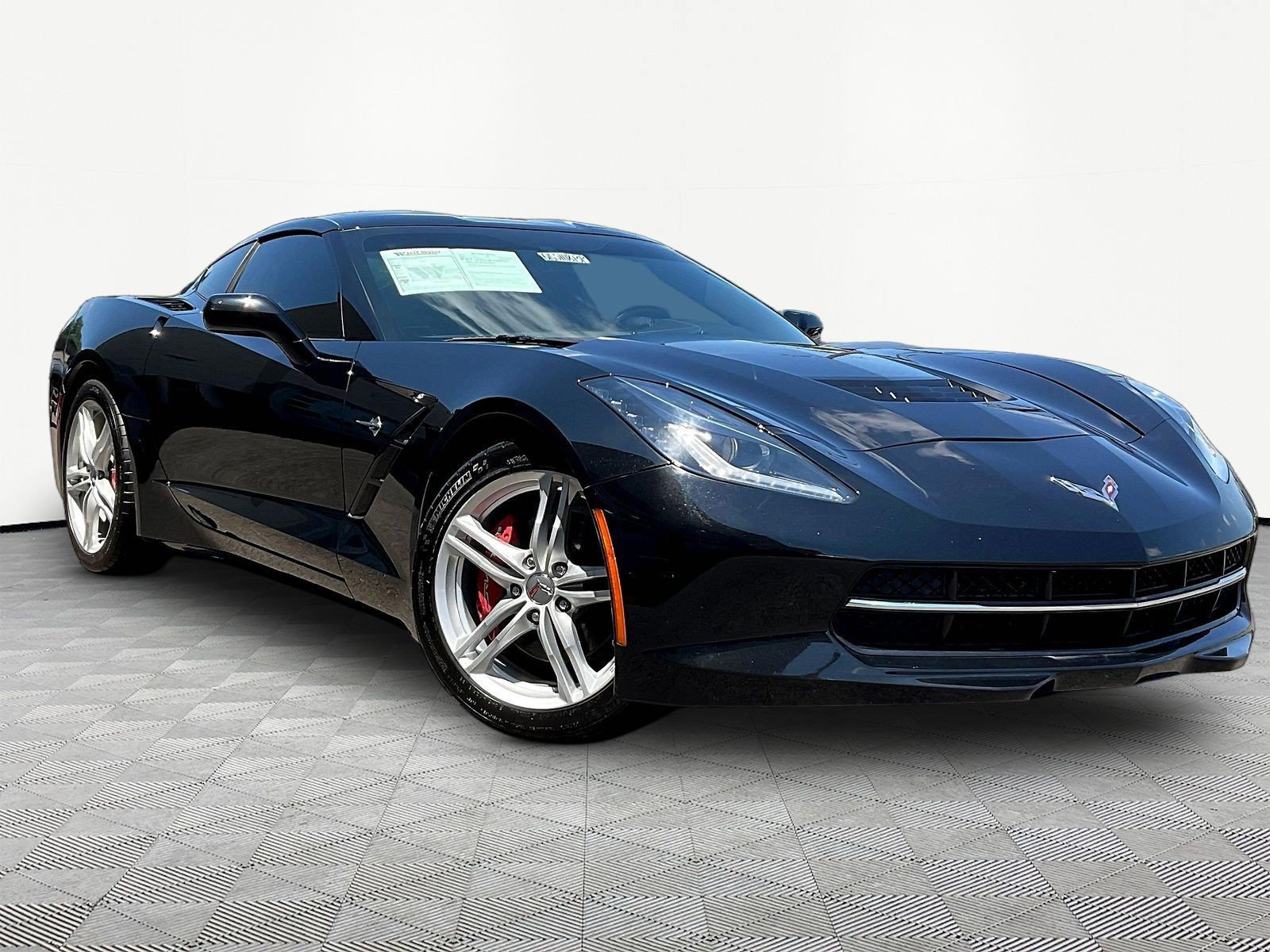 Used 2016 Chevrolet Corvette Stingray Coupe RWD image 3