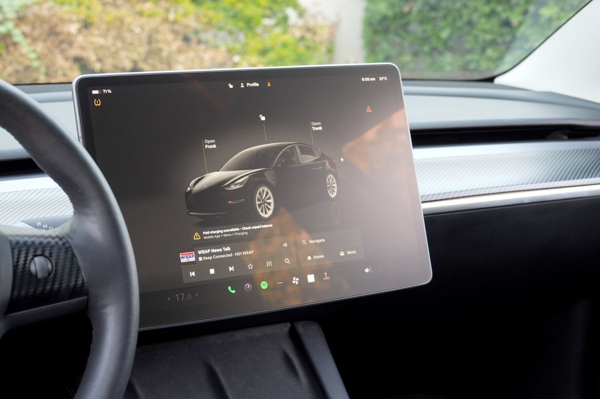 Used 2023 Tesla Model 3 Standard Range RWD image 10