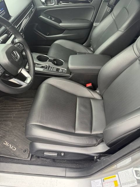 Certified 2025 Honda Civic Sport Touring image 5