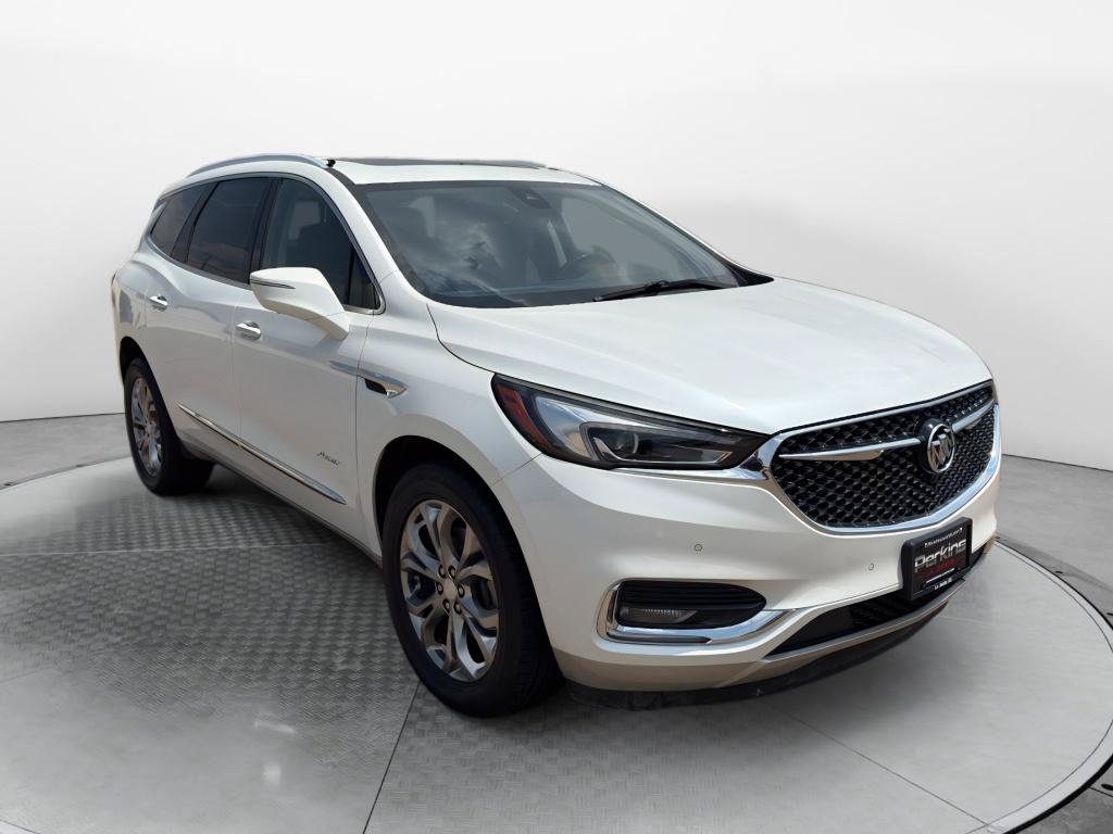 Used 2019 Buick Enclave Avenir w/ Avenir Technology Package AWD/4WD image 3
