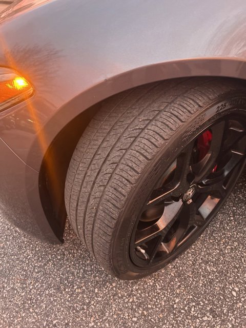 Used 2019 Alfa Romeo Giulia w/ Nero Edizione image 13