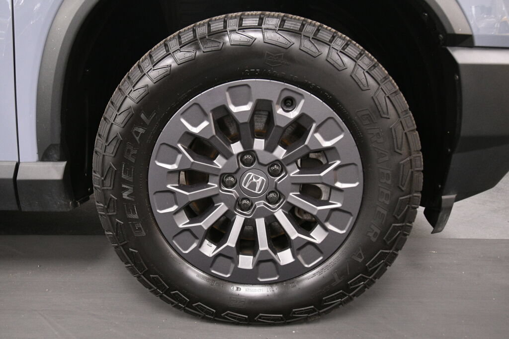 Used 2026 Honda Passport TrailSport image 32