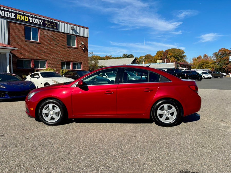 Used 2014 Chevrolet Cruze LT w/ Technology Package FWD image 5