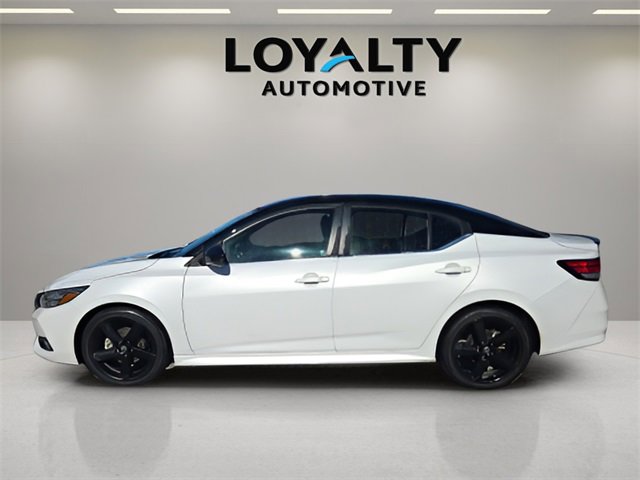 Used 2023 Nissan Sentra SR w/ Midnight Edition Package image 2