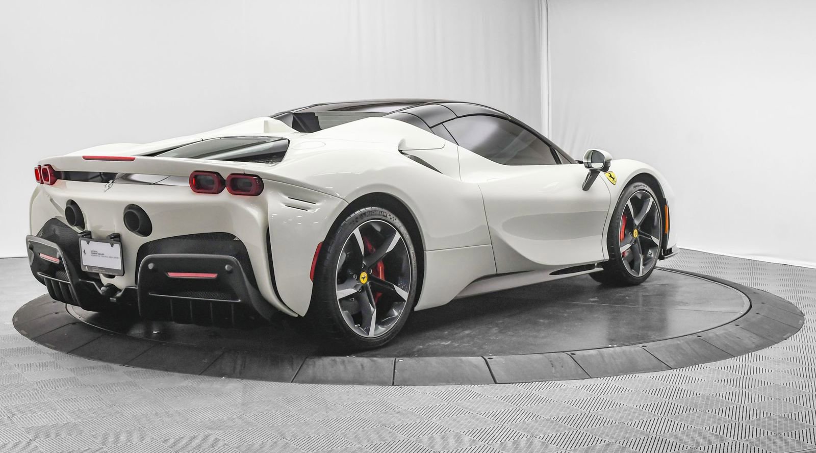 Used 2023 Ferrari SF90 Spider Bianco Avus image 62