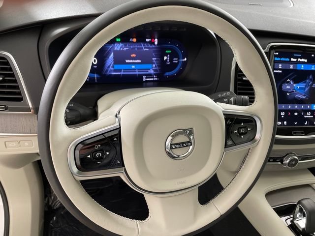 Certified 2025 Volvo XC90 T8 Plus w/ Protection Package Premier AWD/4WD image 21