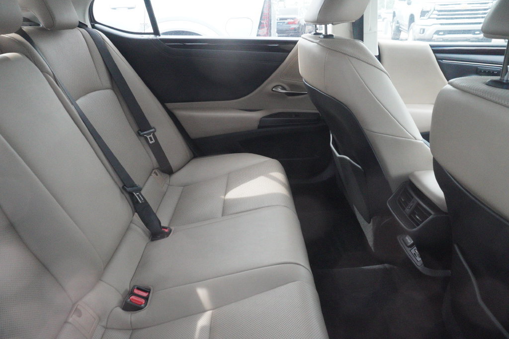 Used 2021 Lexus ES 350 w/ Premium Package FWD image 8