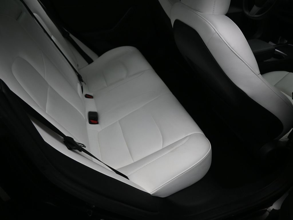 Used 2023 Tesla Model 3 Standard Range RWD image 29