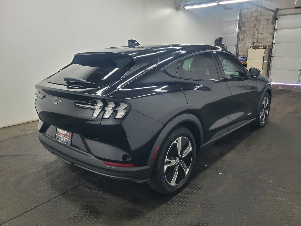 Used 2021 Ford Mustang Mach-E Select w/ Comfort/Appearance Package image 7