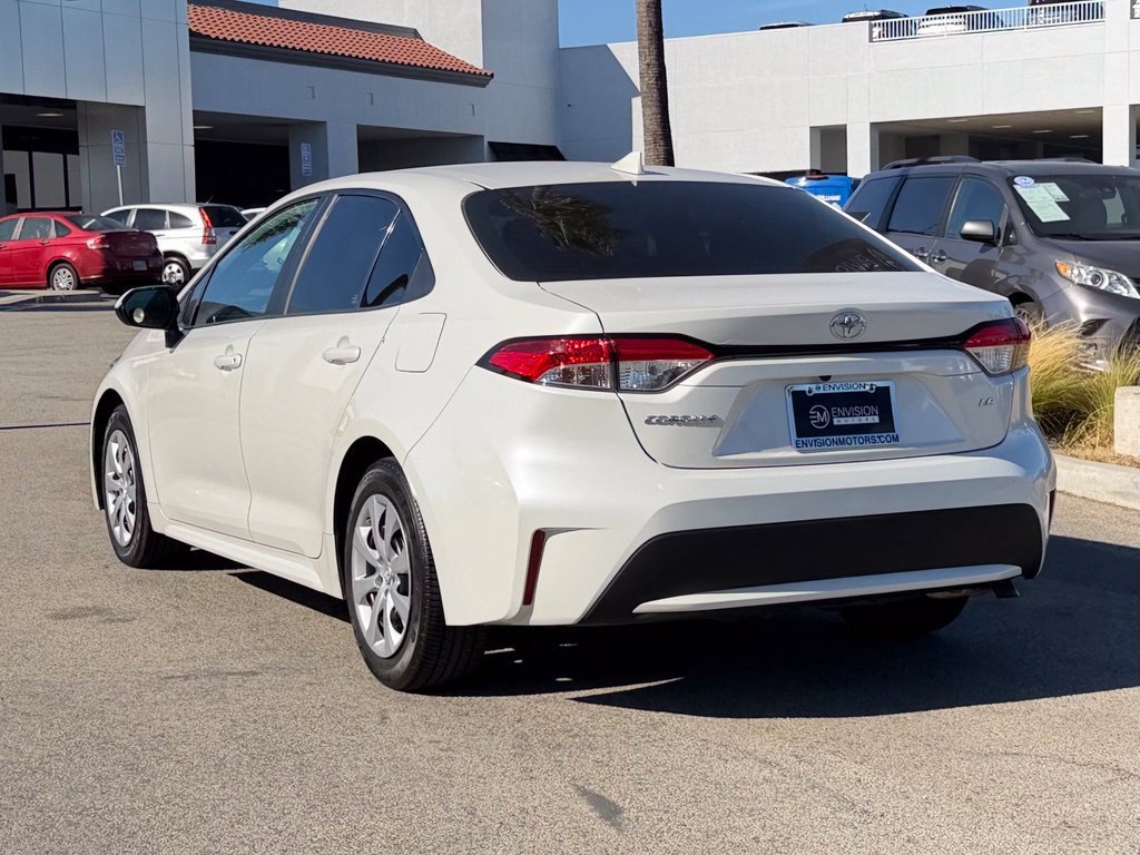 Used 2020 Toyota Corolla LE FWD image 6