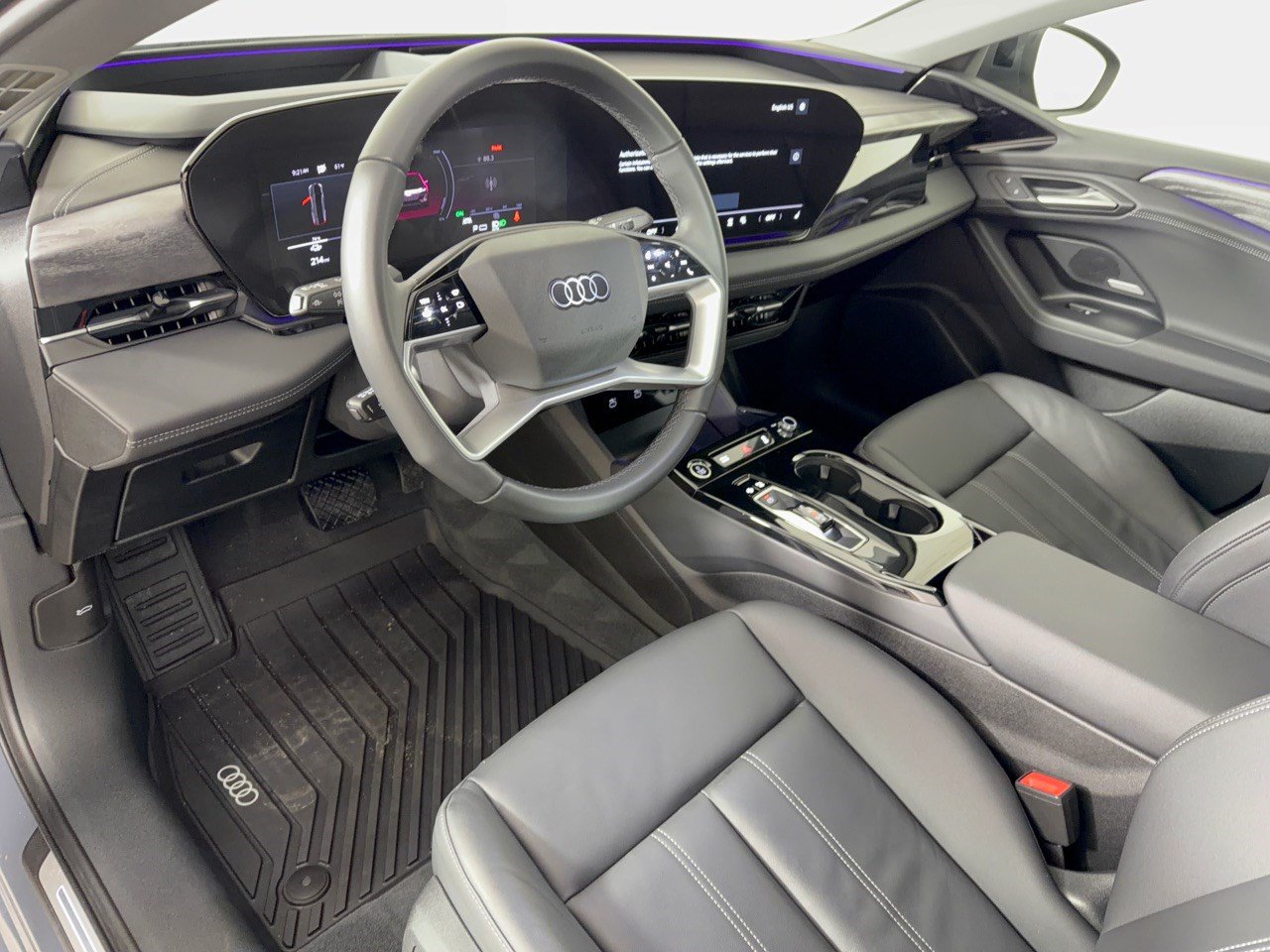 Certified 2025 Audi A6 e-tron Premium Plus w/ Premium Plus AWD/4WD image 4