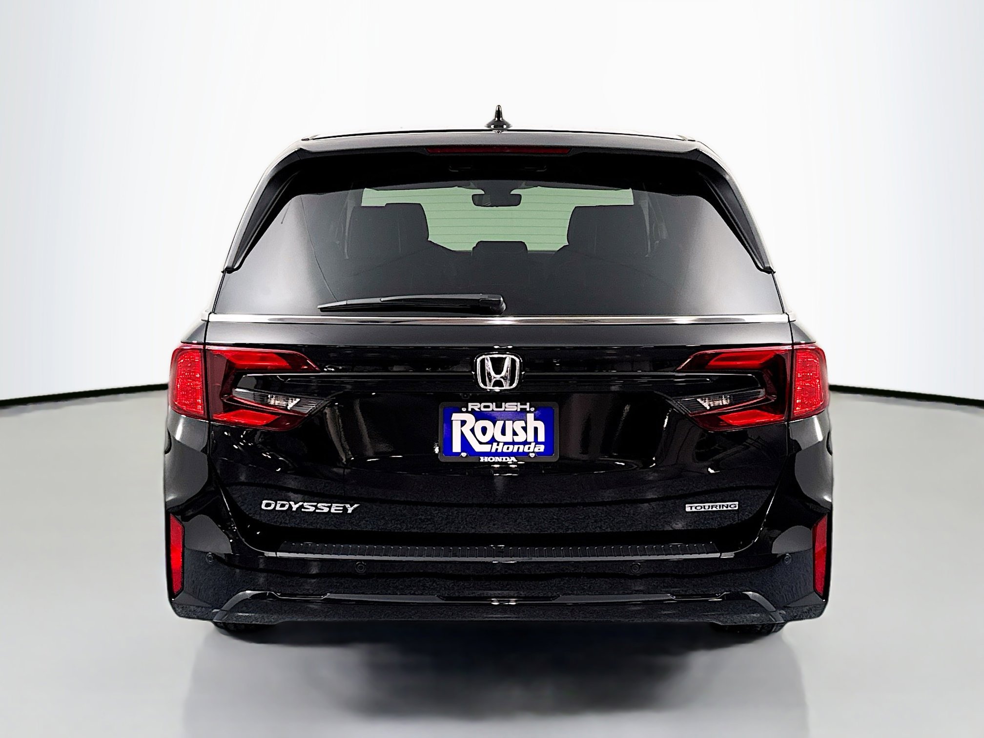 New 2026 Honda Odyssey Touring image 6