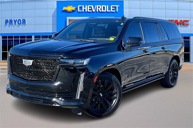 Used 2022 Cadillac Escalade ESV Sport w/ Touring Package image 3