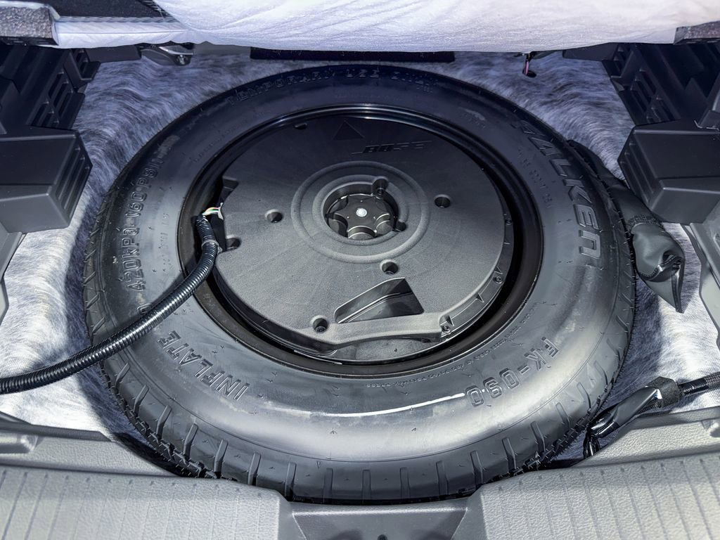 Certified 2024 Nissan Rogue Platinum image 41