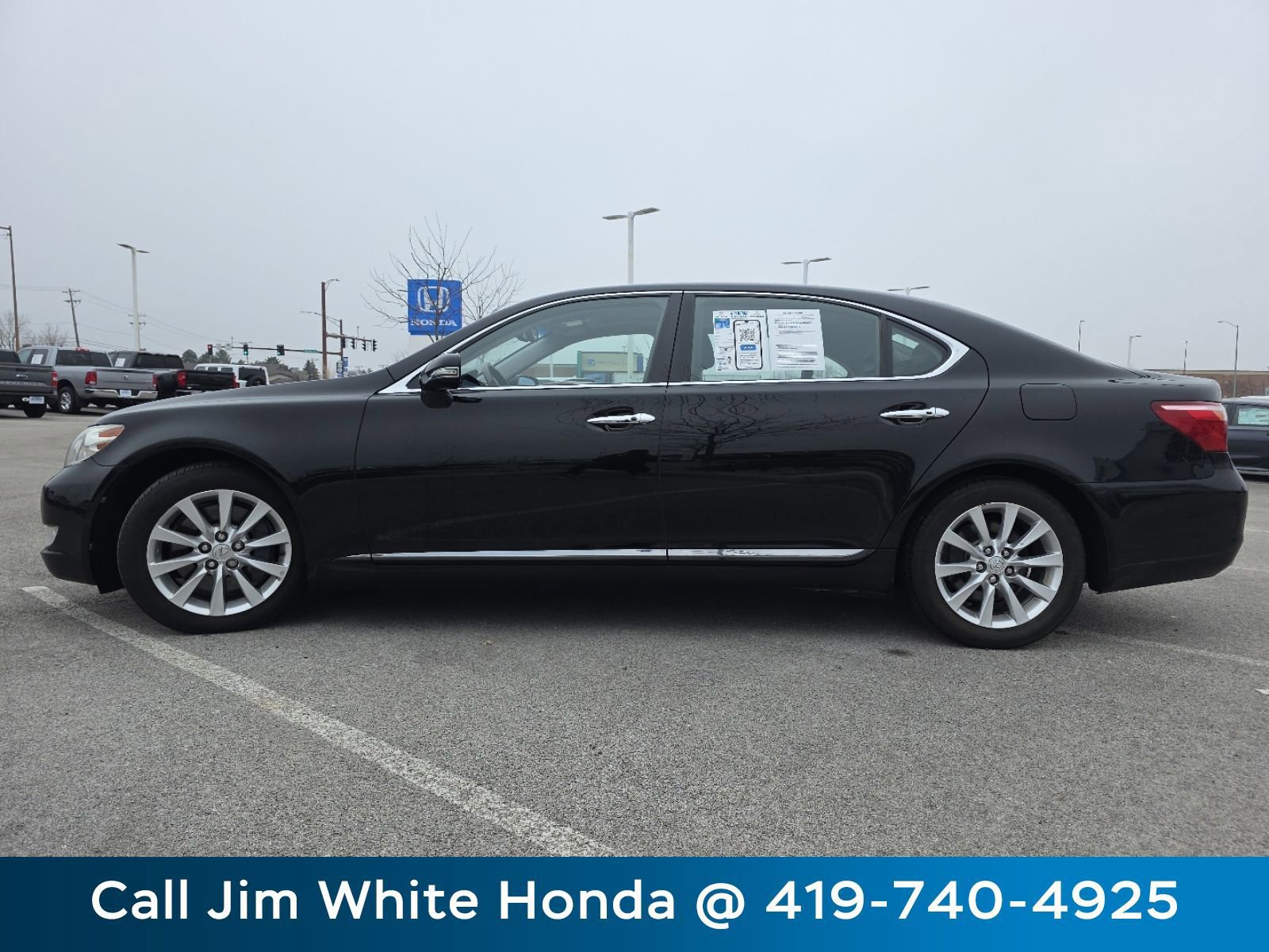 Used 2011 Lexus LS 460 L w/ Luxury Pkg image 14