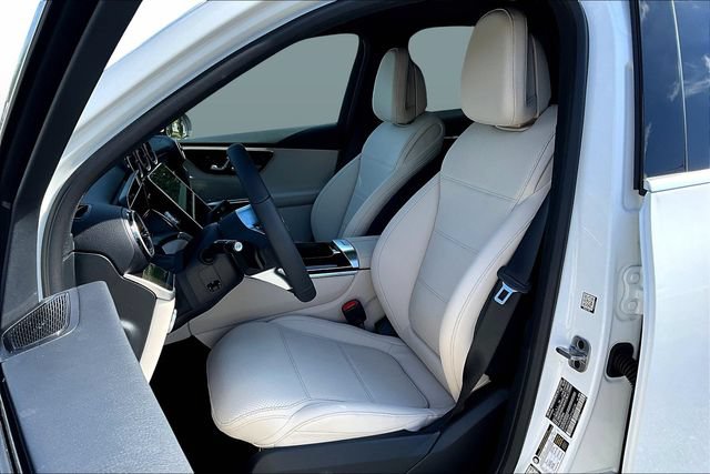 New 2026 Mercedes-Benz GLC 300 4MATIC image 9