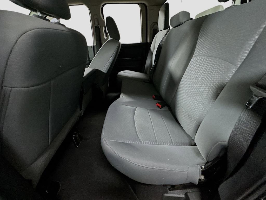 Used 2018 RAM 1500 Express image 21