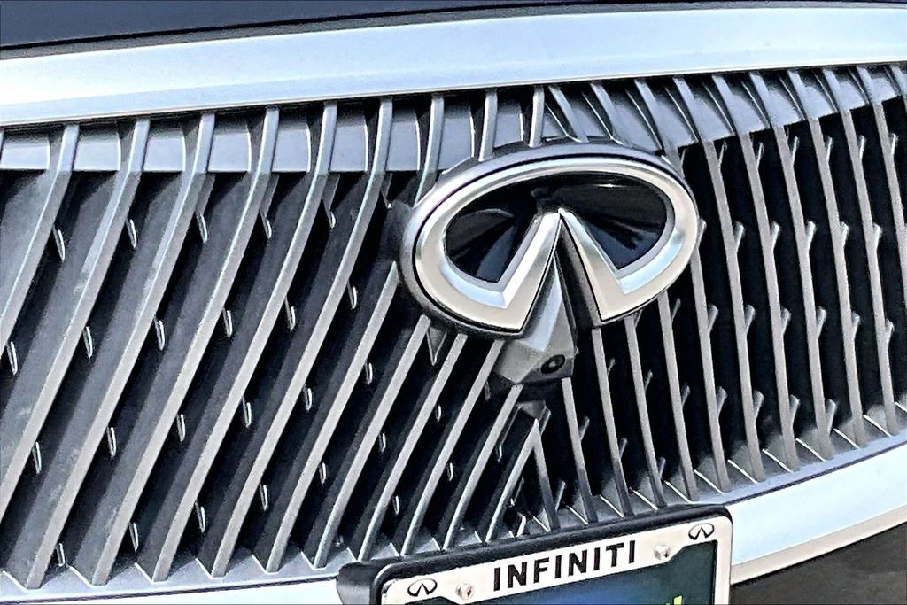 Certified 2026 INFINITI QX60 Luxe w/ Cargo Package AWD/4WD image 11