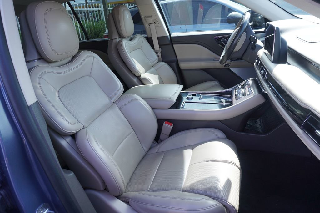 Used 2021 Lincoln Aviator Reserve w/ Equipment Group 202A AWD/4WD image 9
