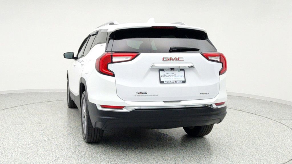Used 2022 GMC Terrain SLT image 6