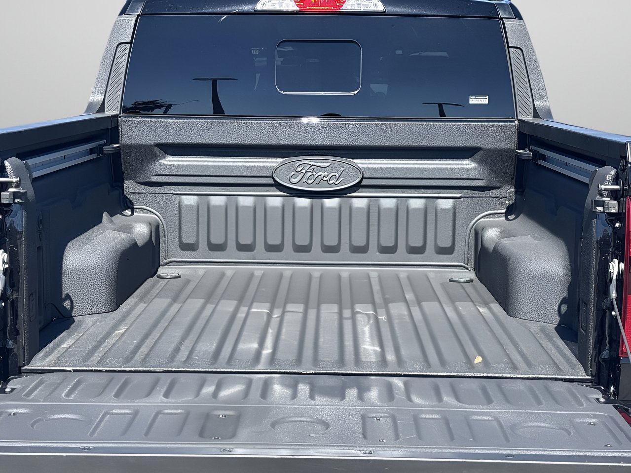 Used 2025 Ford Maverick Lobo image 8