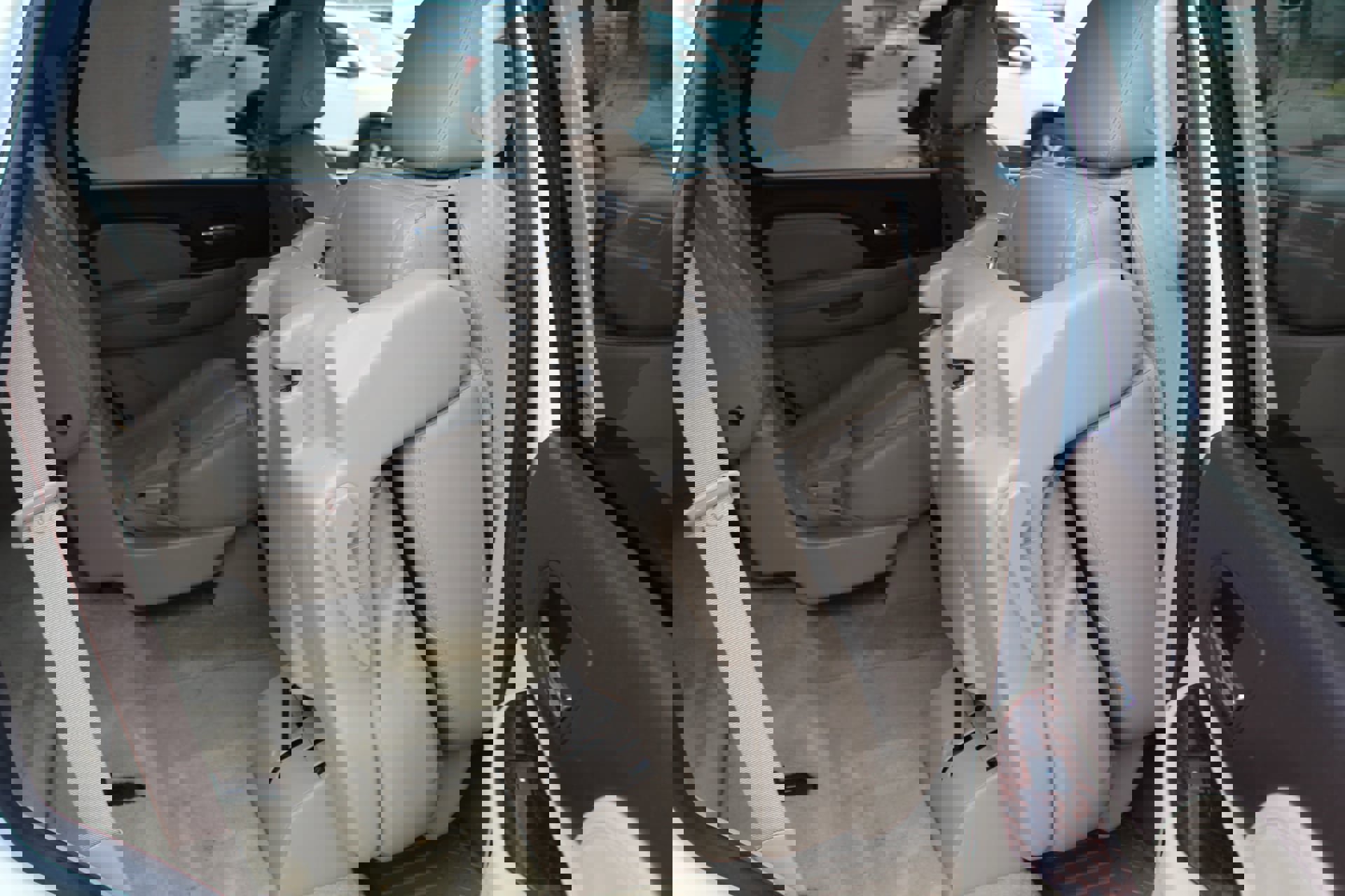 Used 2007 GMC Yukon Denali image 22