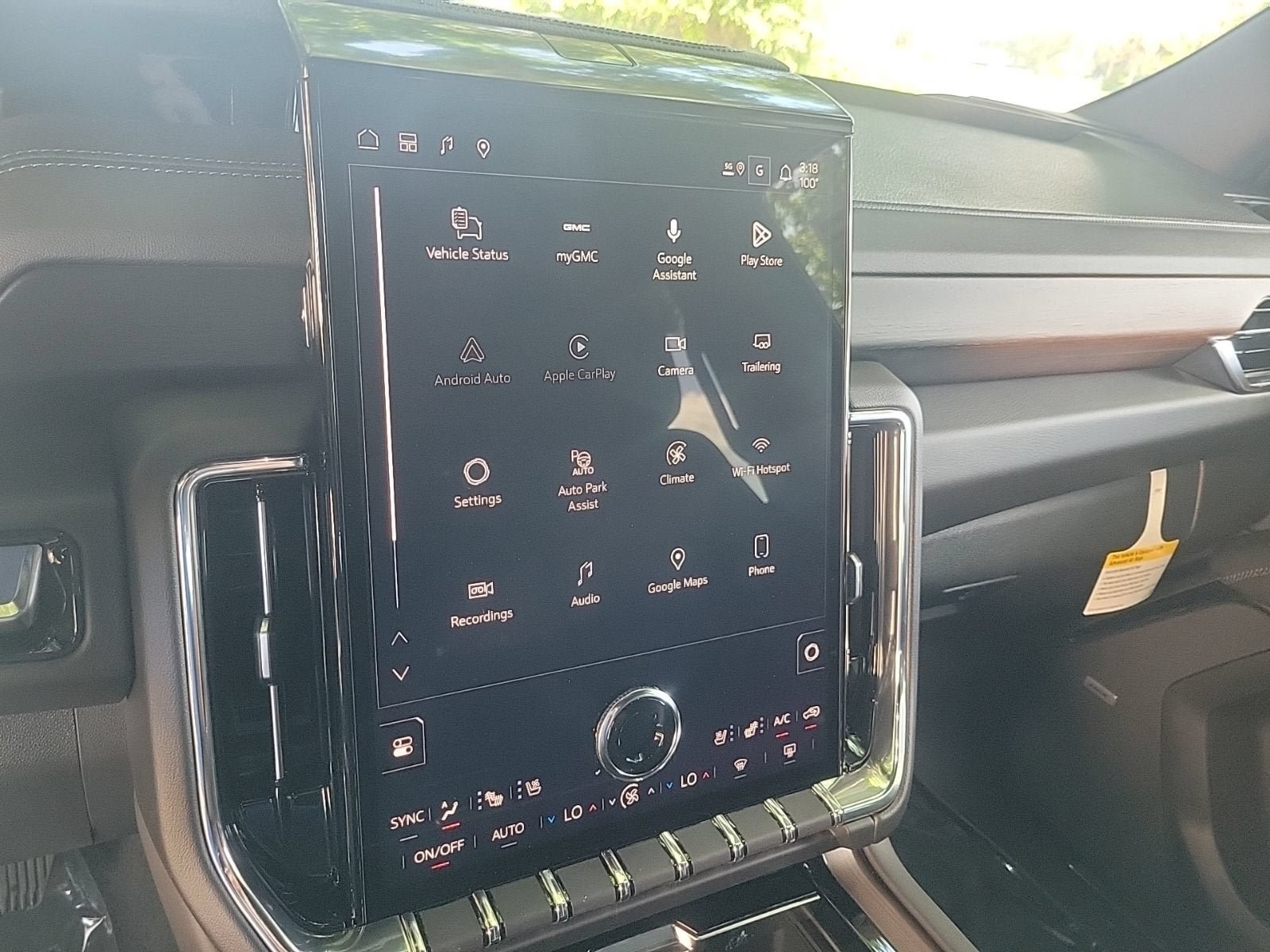 New 2026 GMC Yukon XL Denali AWD/4WD image 17