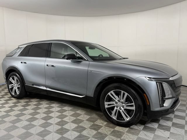 Used 2024 Cadillac Lyriq Tech RWD image 10