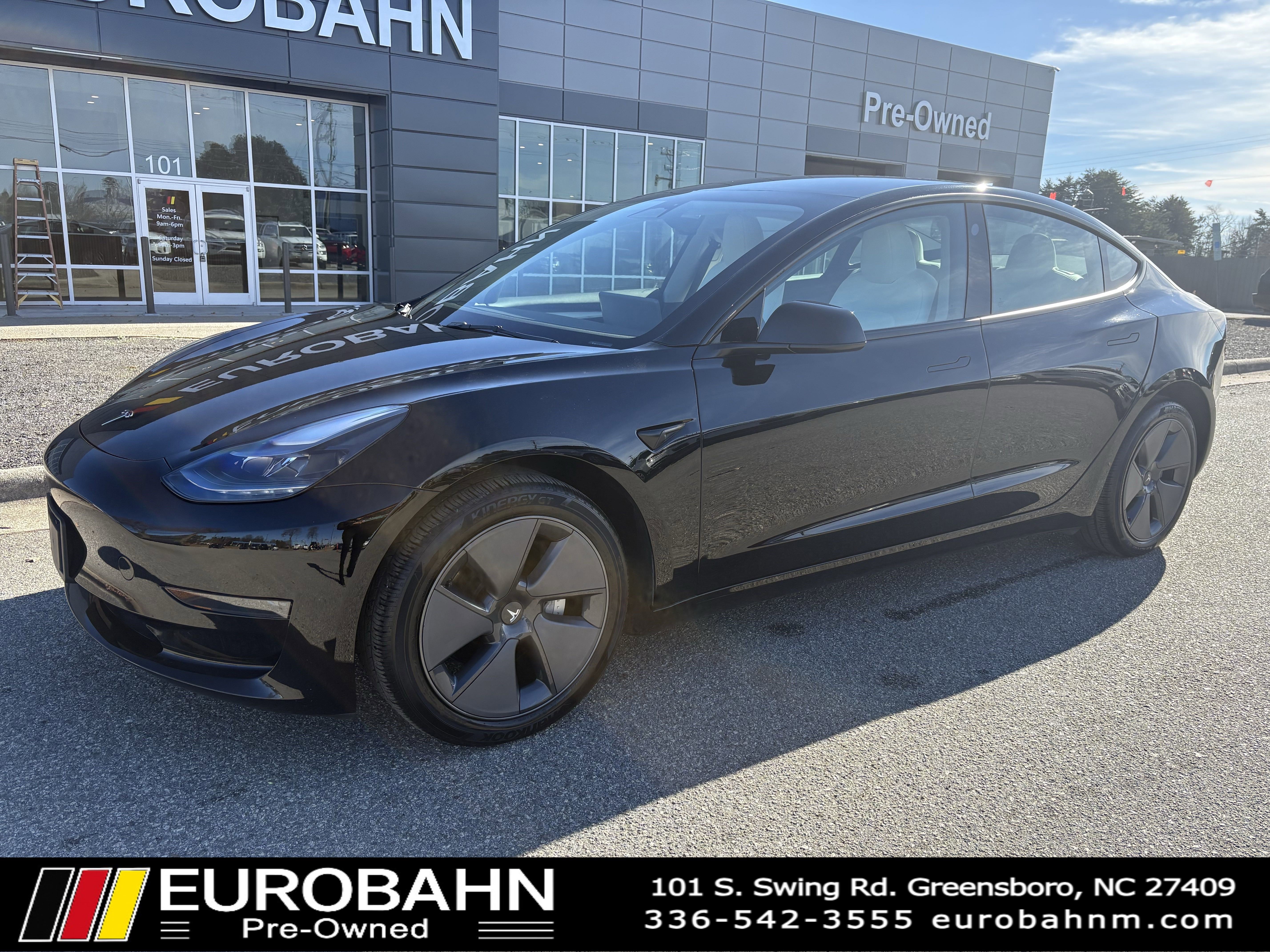 Used 2023 Tesla Model 3 Standard Range image 26