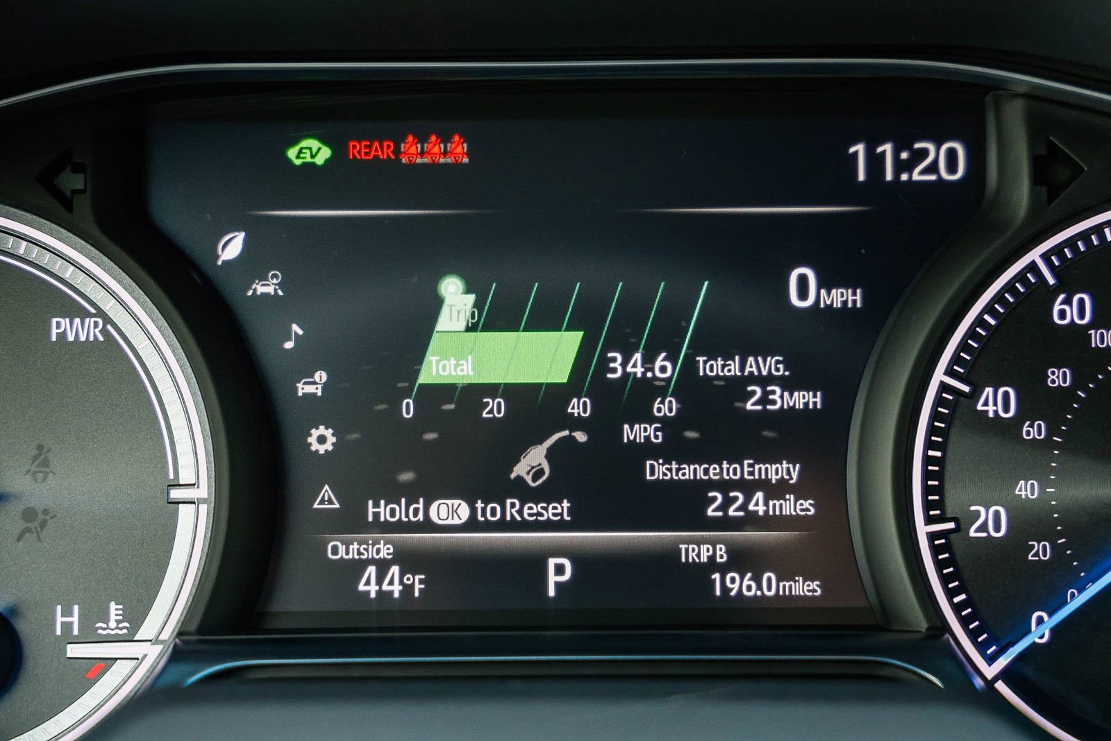 Used 2021 Toyota Venza Limited image 22