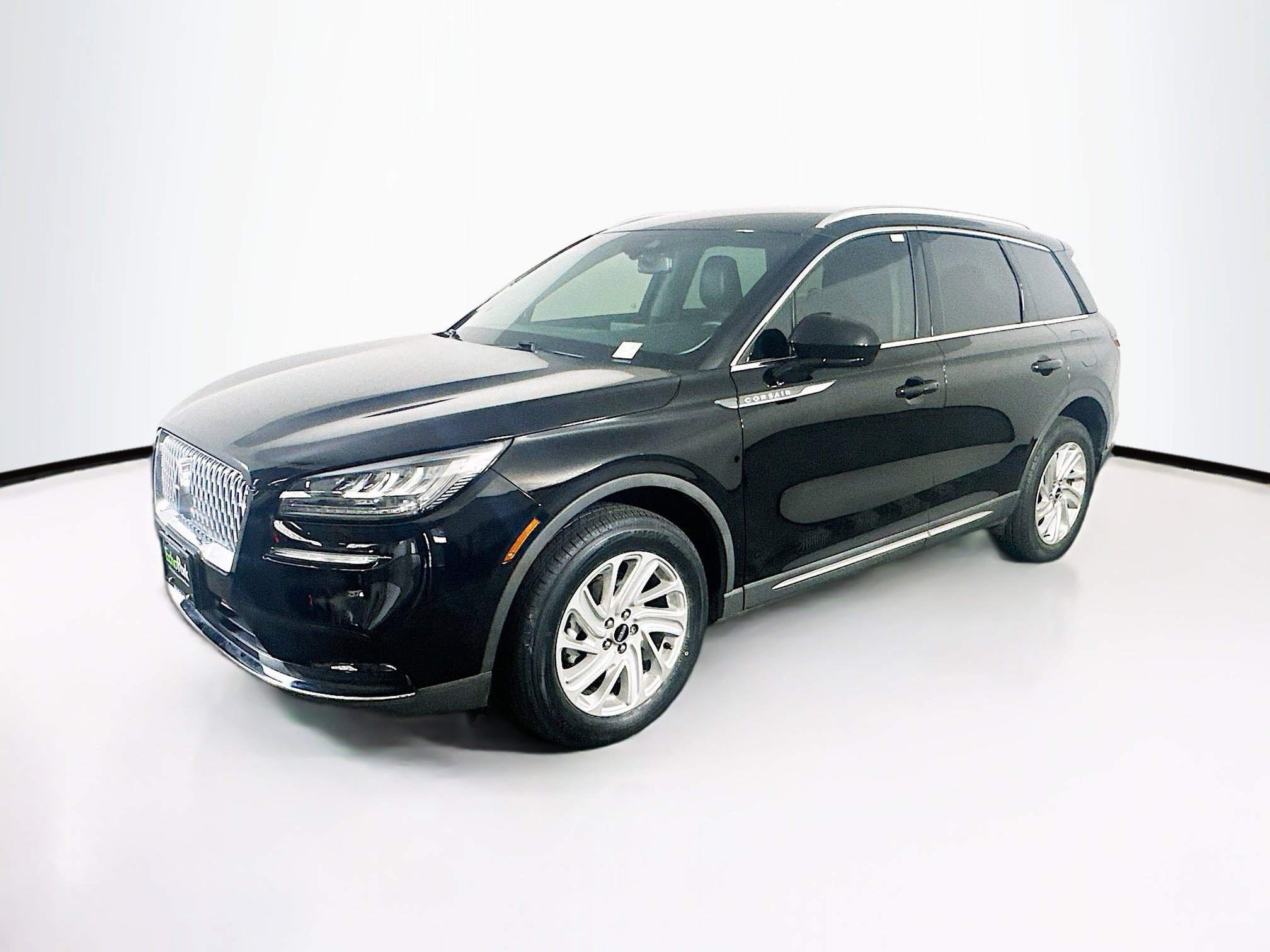 Used 2022 Lincoln Corsair FWD image 3