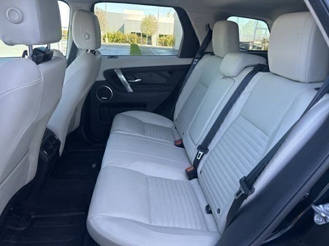 Used 2024 Land Rover Discovery Sport S image 10
