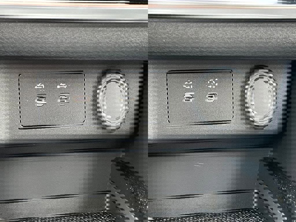 New 2026 Nissan Rogue Rock Creek image 24