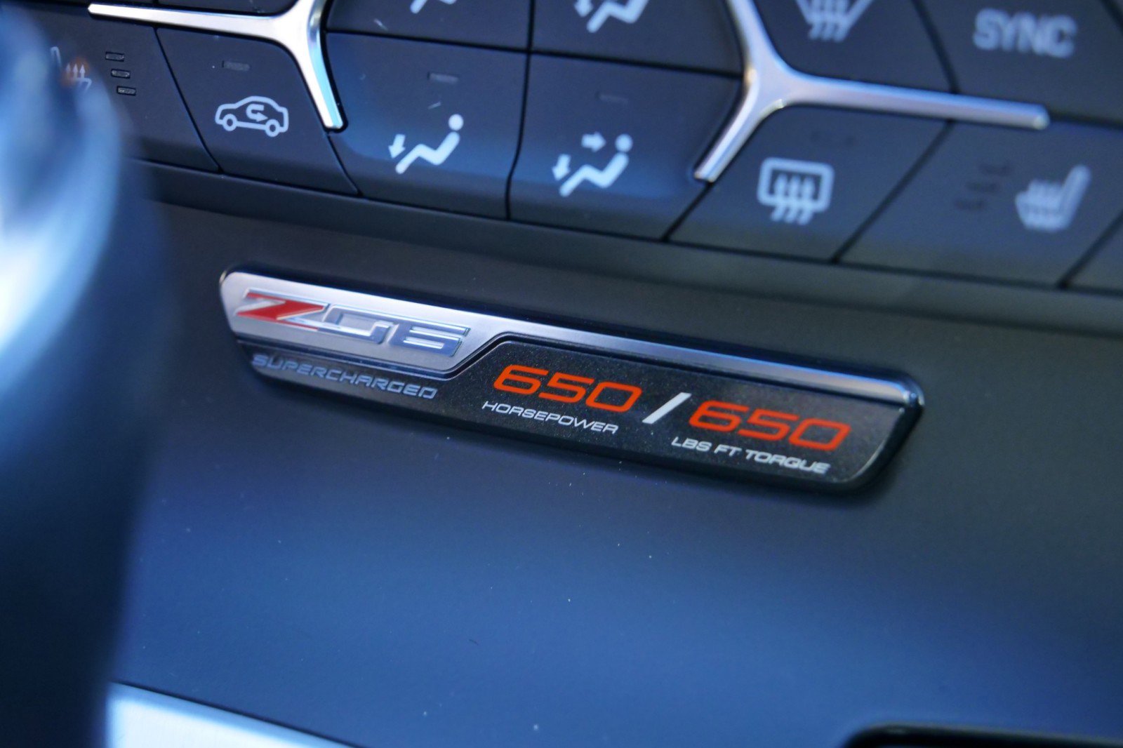 Used 2016 Chevrolet Corvette Z06 w/ 3LZ Preferred Equipment Group image 3