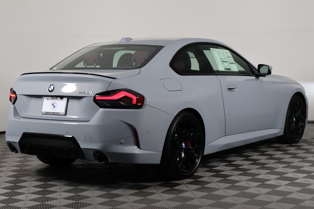 New 2026 BMW 230i Coupe RWD image 2