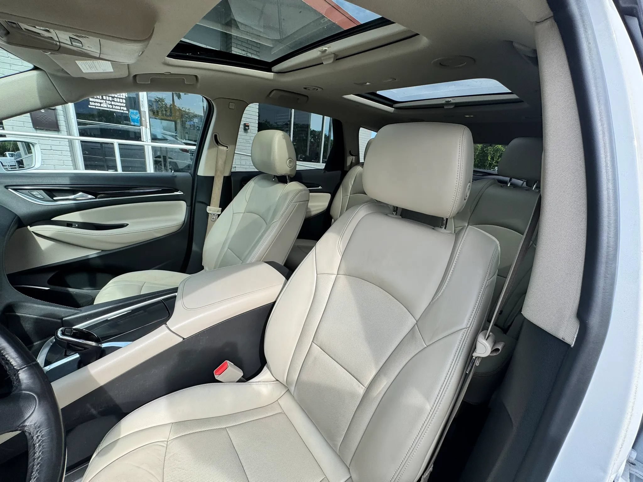 Used 2019 Buick Enclave Premium w/ Experience Buick Package FWD image 13