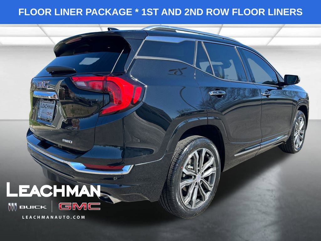 Used 2020 GMC Terrain Denali w/ Denali Premium Package image 3