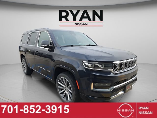Used 2023 Jeep Grand Wagoneer Series II AWD/4WD image 1