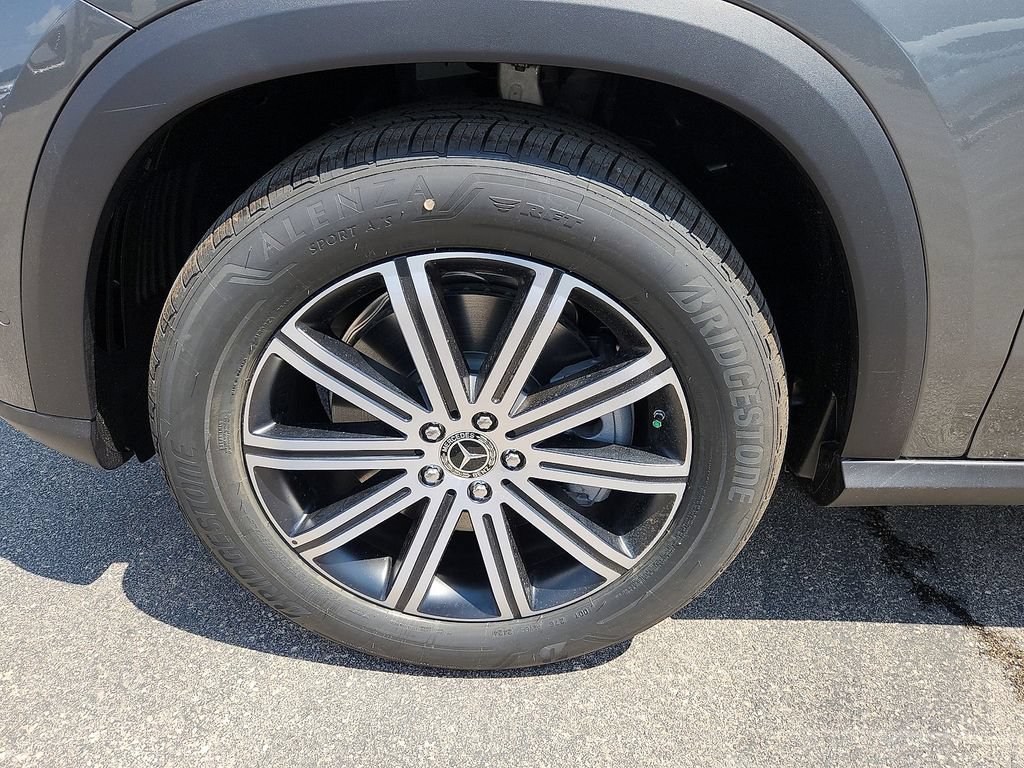 New 2025 Mercedes-Benz GLE 450e 4MATIC image 11